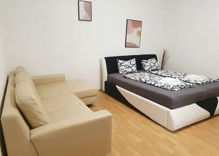 12-min To Hauptbahnhof Station, 1br With Wifi Apartment *